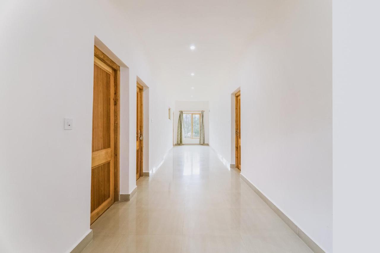 Oyo 72466 Hotel Yuvraj Shivpurī Esterno foto