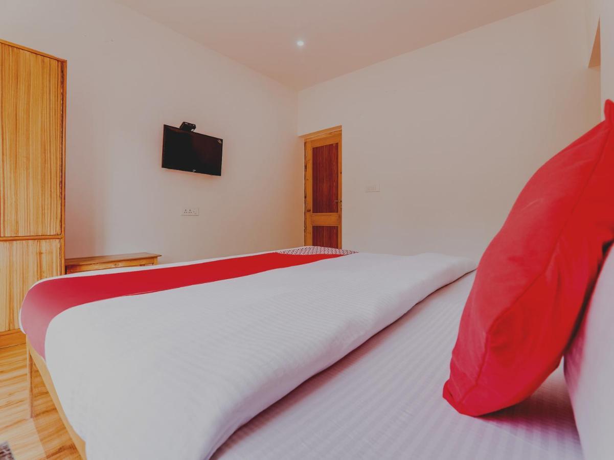 Oyo 72466 Hotel Yuvraj Shivpurī Esterno foto